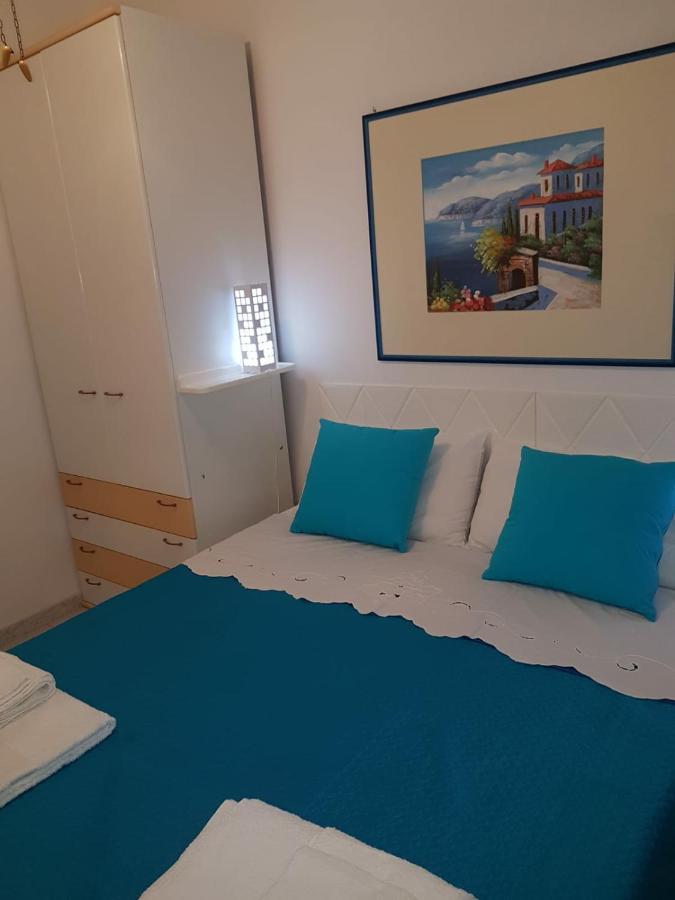 My Little House - Appartamento Con Patio E Parcheggio Privato A 5 Minuti Dalla Spiaggia E Dal Centro トロペーア エクステリア 写真