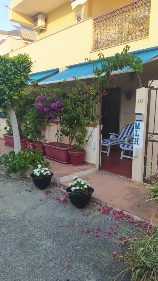 My Little House - Appartamento Con Patio E Parcheggio Privato A 5 Minuti Dalla Spiaggia E Dal Centro トロペーア エクステリア 写真